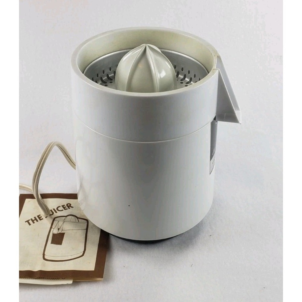 Vintage Van Wyck Press-A-Matic Electric Juicer Retro Kitchen White - Picture 8 of 15